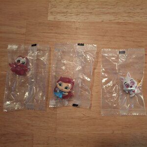 Disney Doorables Lot of 4 Winnie Pooh(Flocked), Alice Wonderland, Little Mermaid